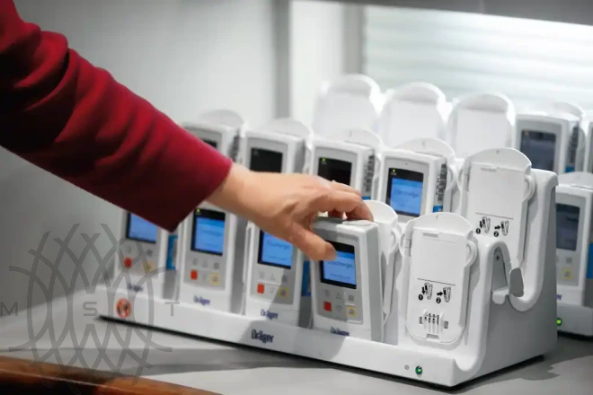 Носимый телеметрический монитор пациента Draeger Infinity M300